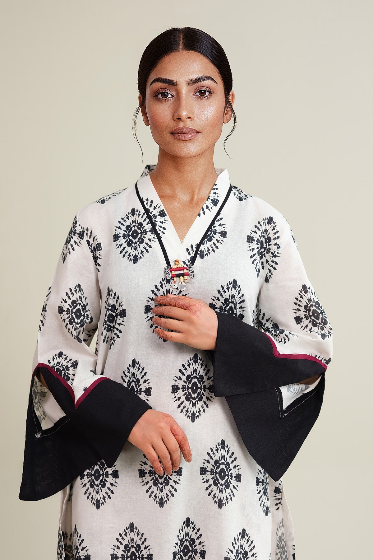 KHADDAR  |  PRINTED - Shop Now at Kayseria