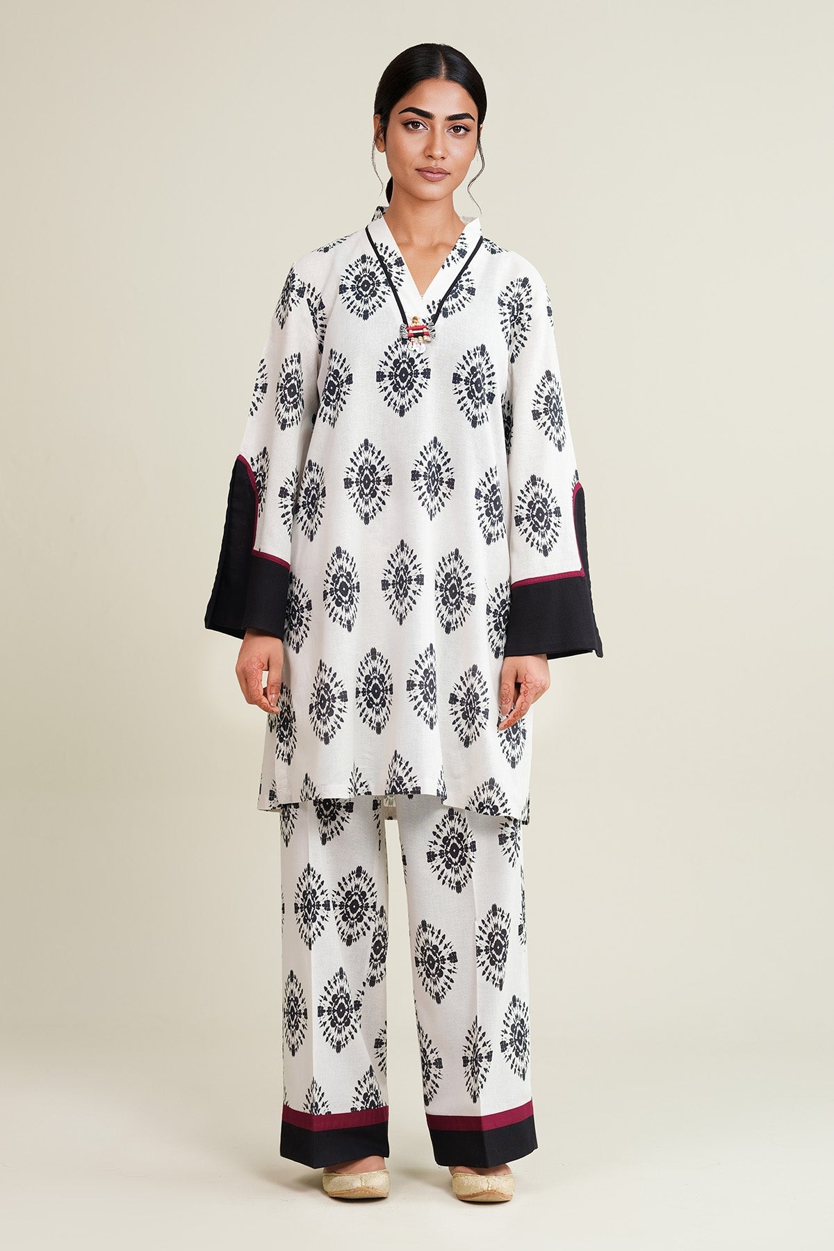 KHADDAR  |  PRINTED - Shop Now at Kayseria