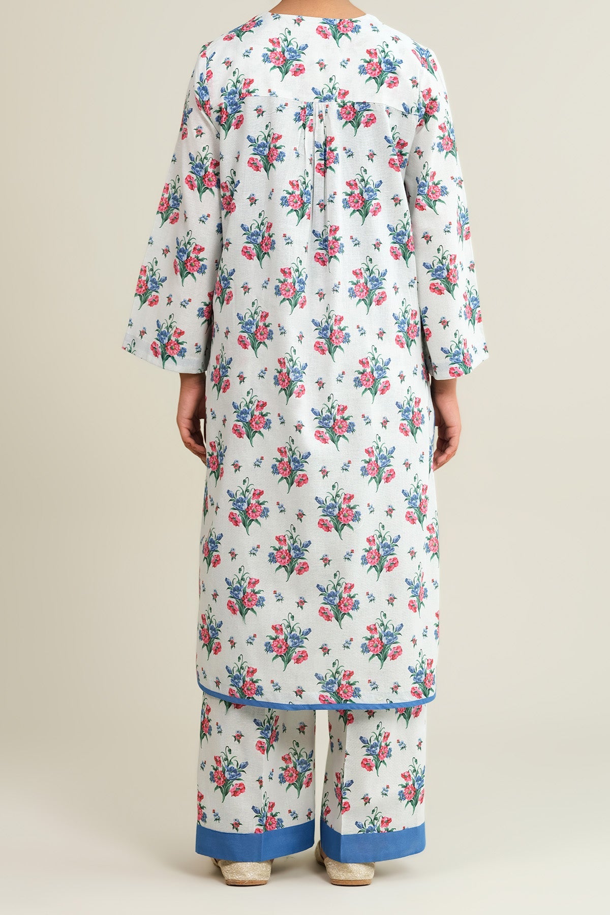 2 Piece - Printed Khaddar Suit - KPW25-P3706 - Shop Now at Kayseria