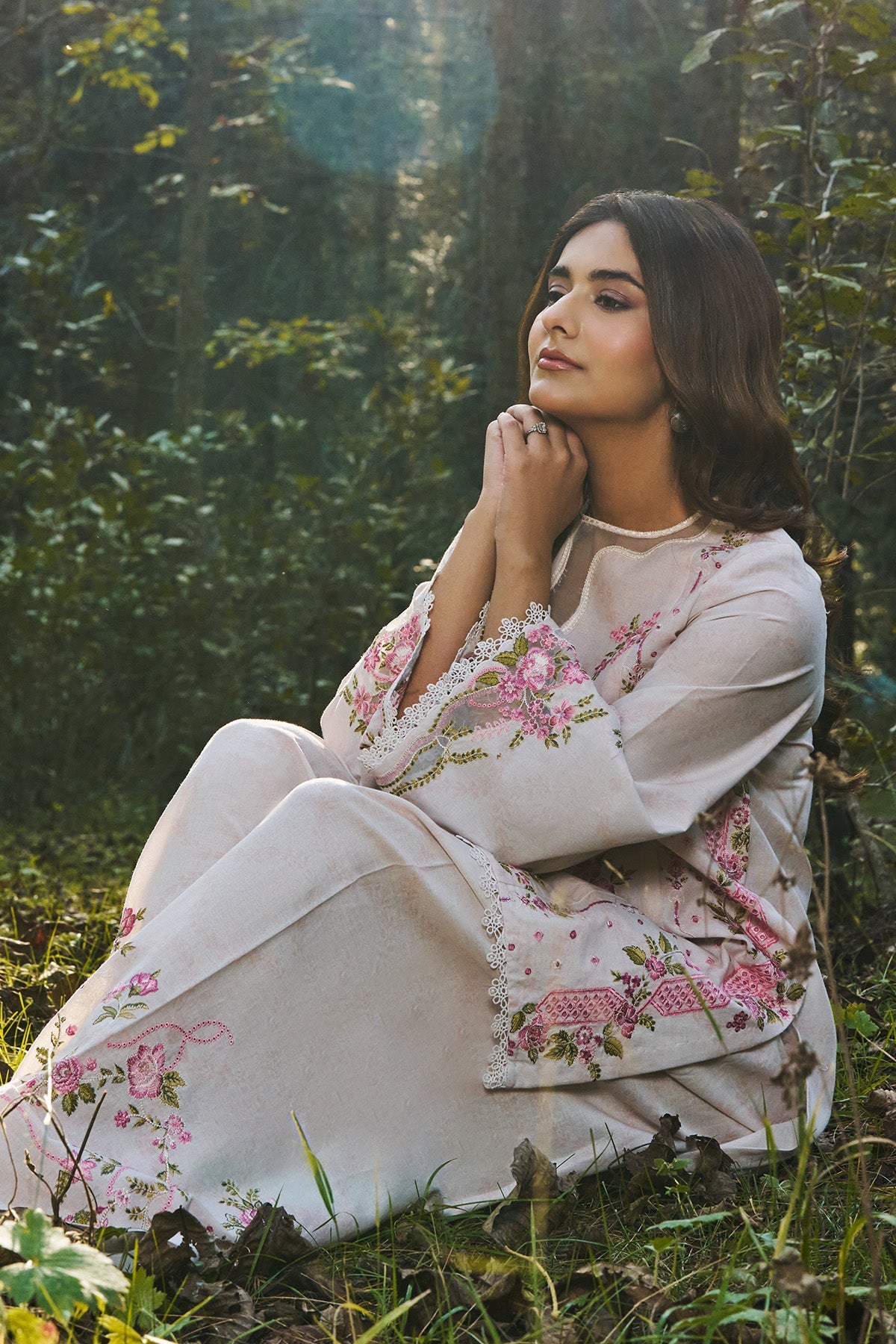 2 Piece - Printed & Embroidered Khaddar Suit - KPW25-P3728 - Shop Now at Kayseria