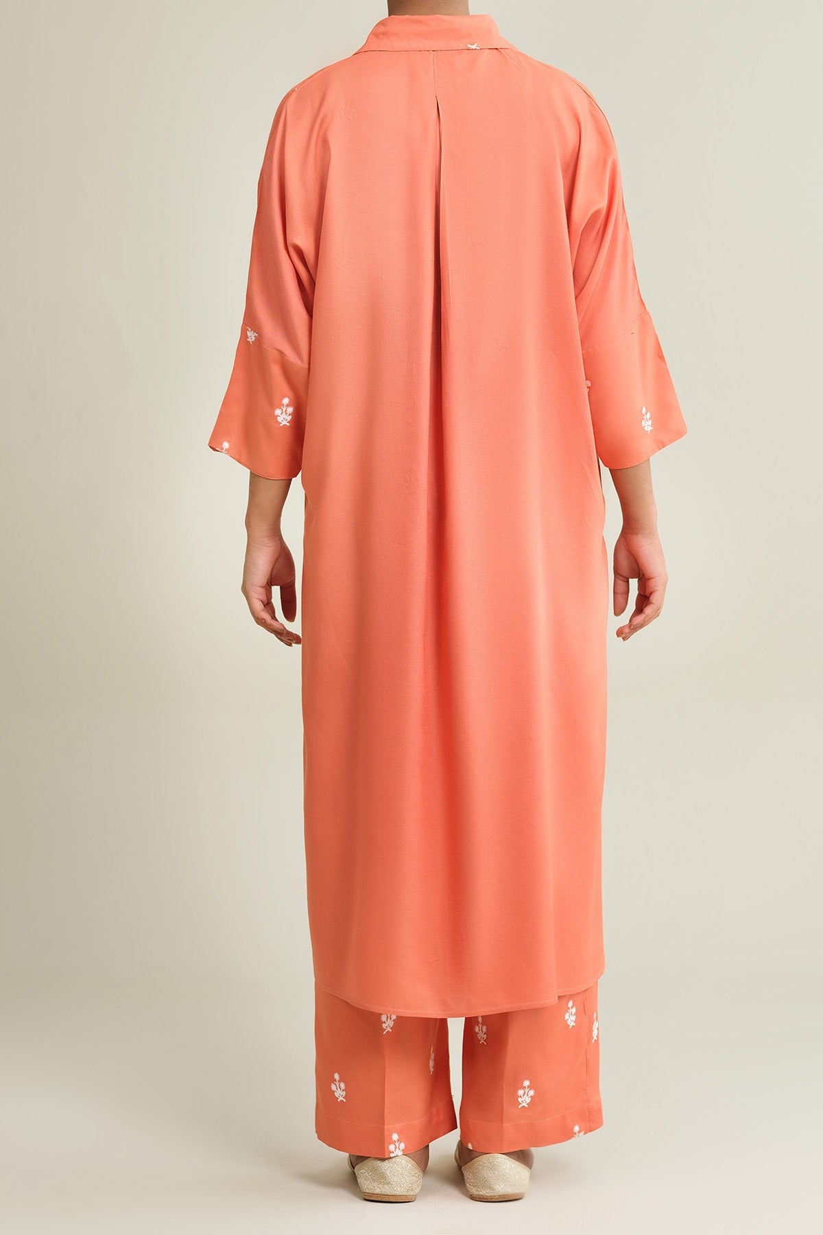 2 Piece - Dyed & Embroidered Linen Suit - KPW25-P3754 - Shop Now at Kayseria