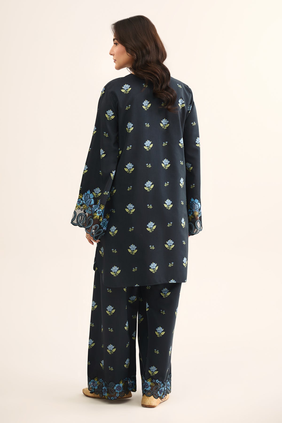 FILAMENT | EMBROIDERED - Shop Now at Kayseria