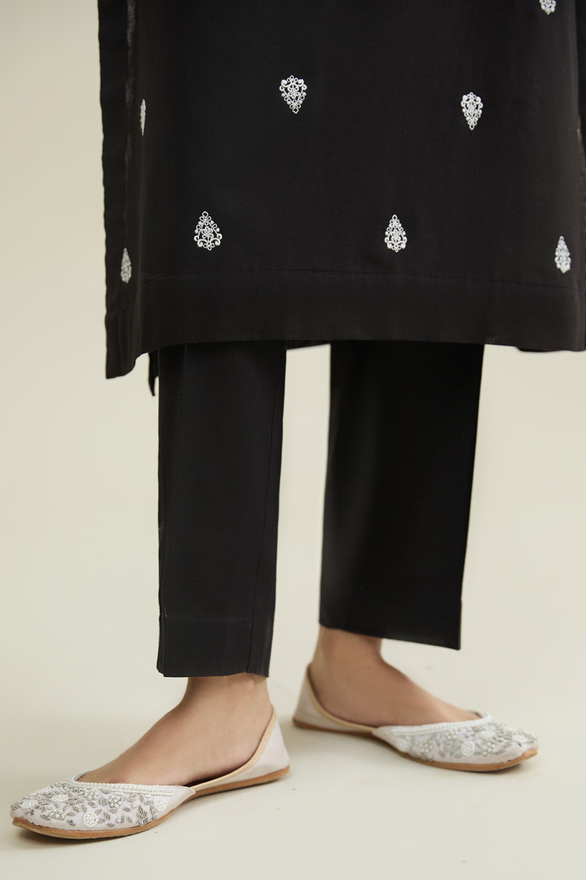 KHADDAR  |  SOLID - Shop Now at Kayseria