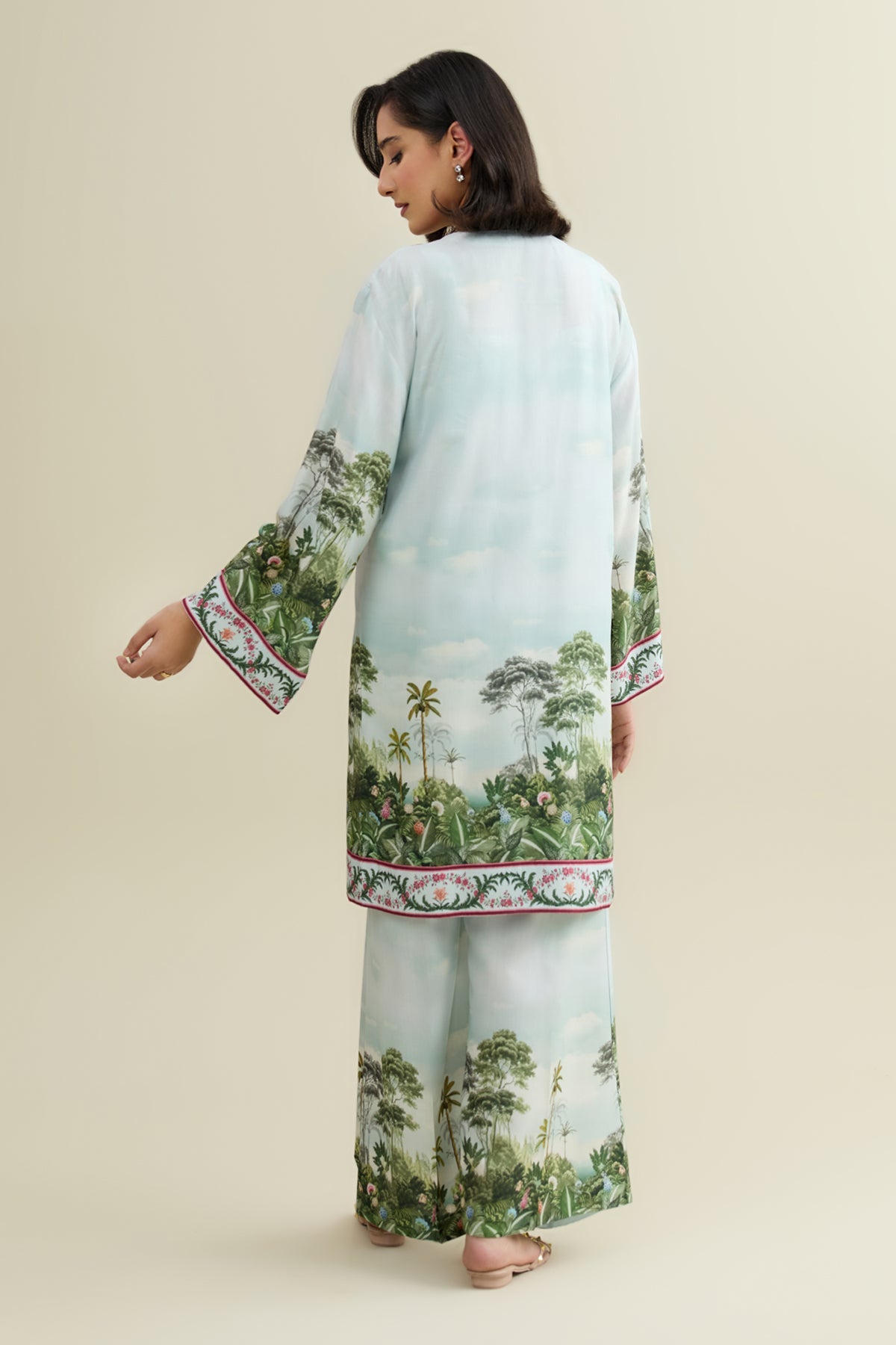 RAW SILK  |  PRINTED - Shop Now at Kayseria
