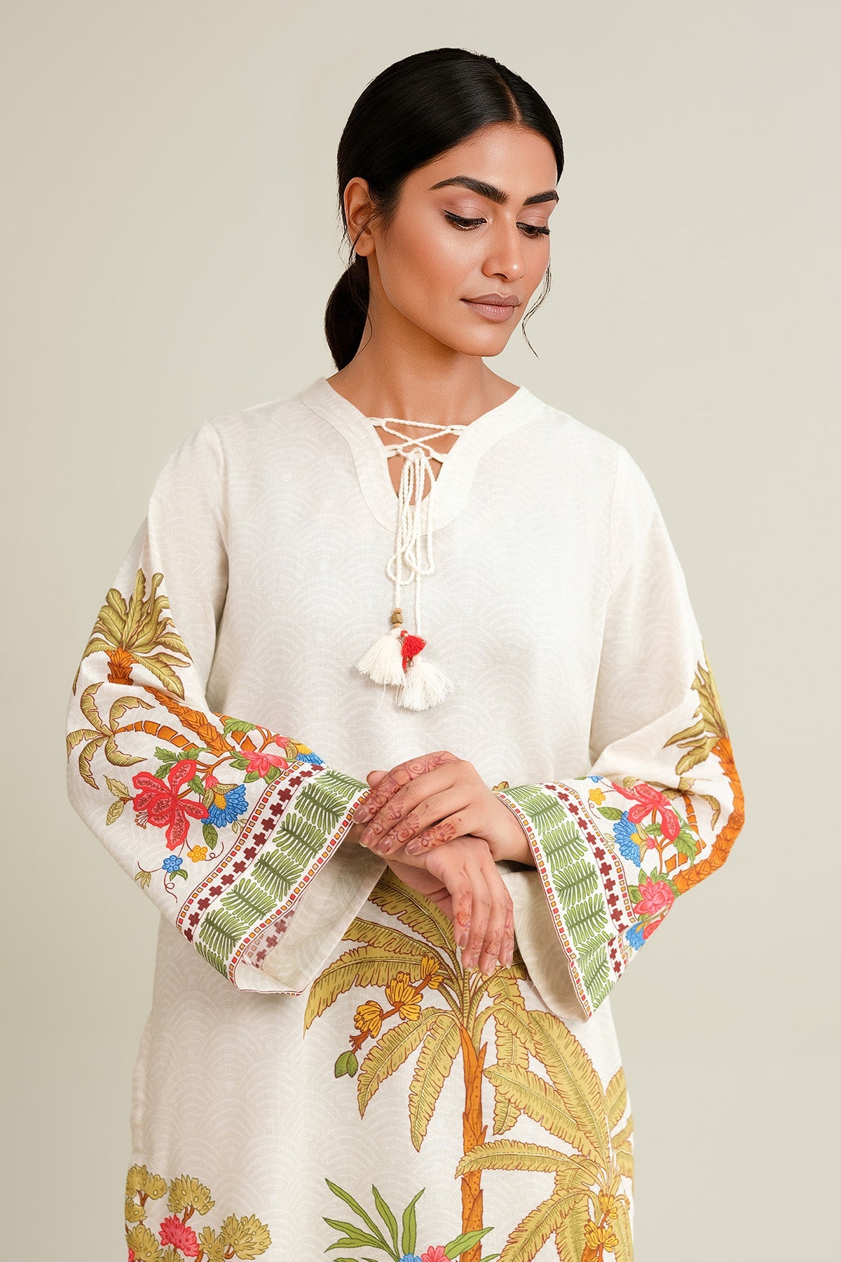 2 Piece - Printed Khaddar Suit - KPW25-P3813 - Shop Now at Kayseria