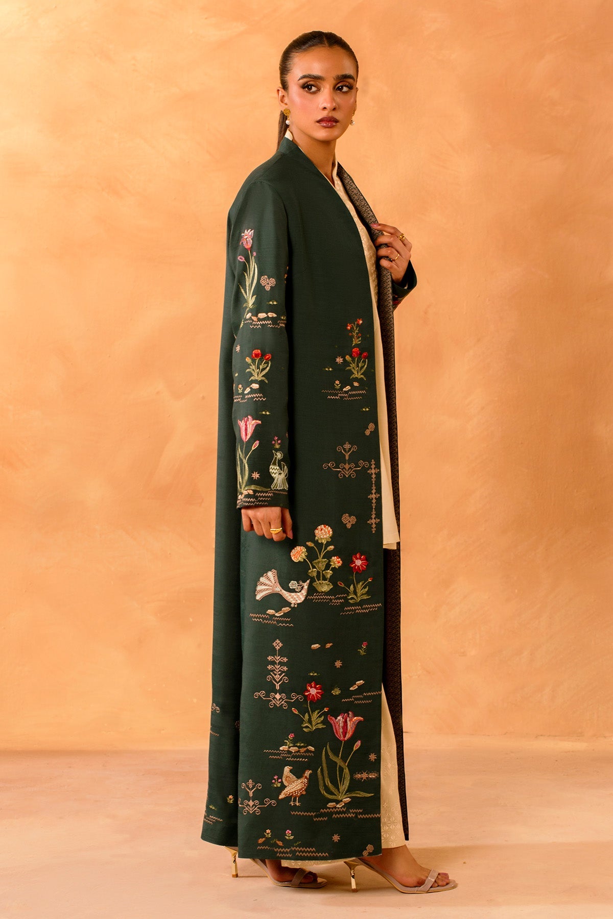 RAW SILK | EMBROIDERED - Shop Now at Kayseria