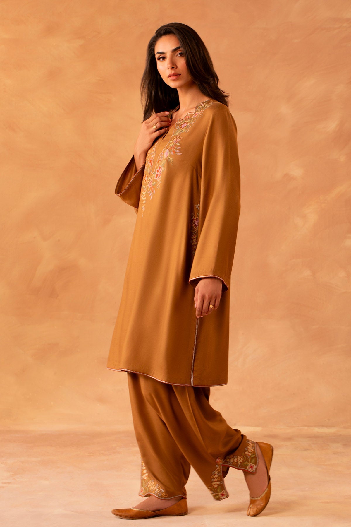 EMBROIDERED  |  MARINA - Shop Now at Kayseria