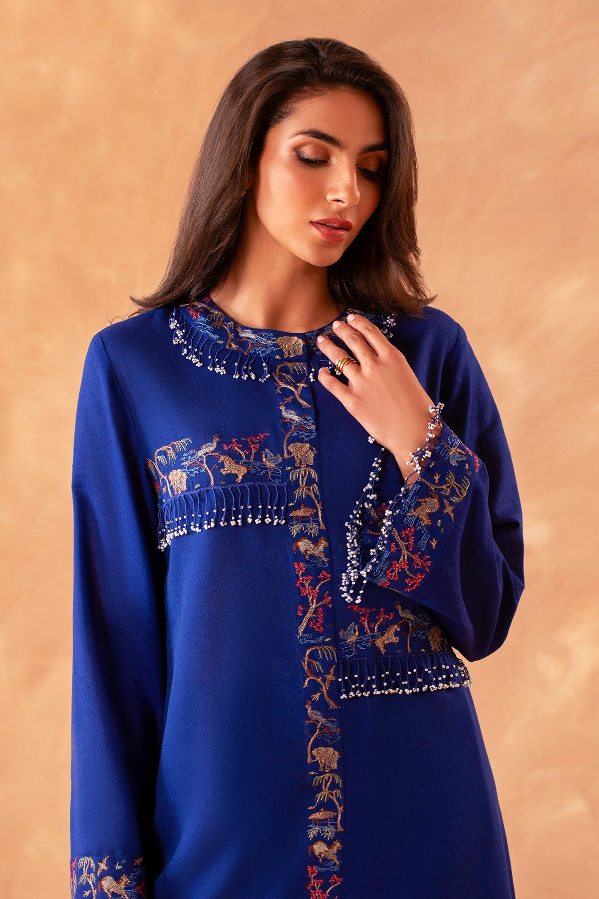 KARANDI  |  EMBROIDERED - Shop Now at Kayseria