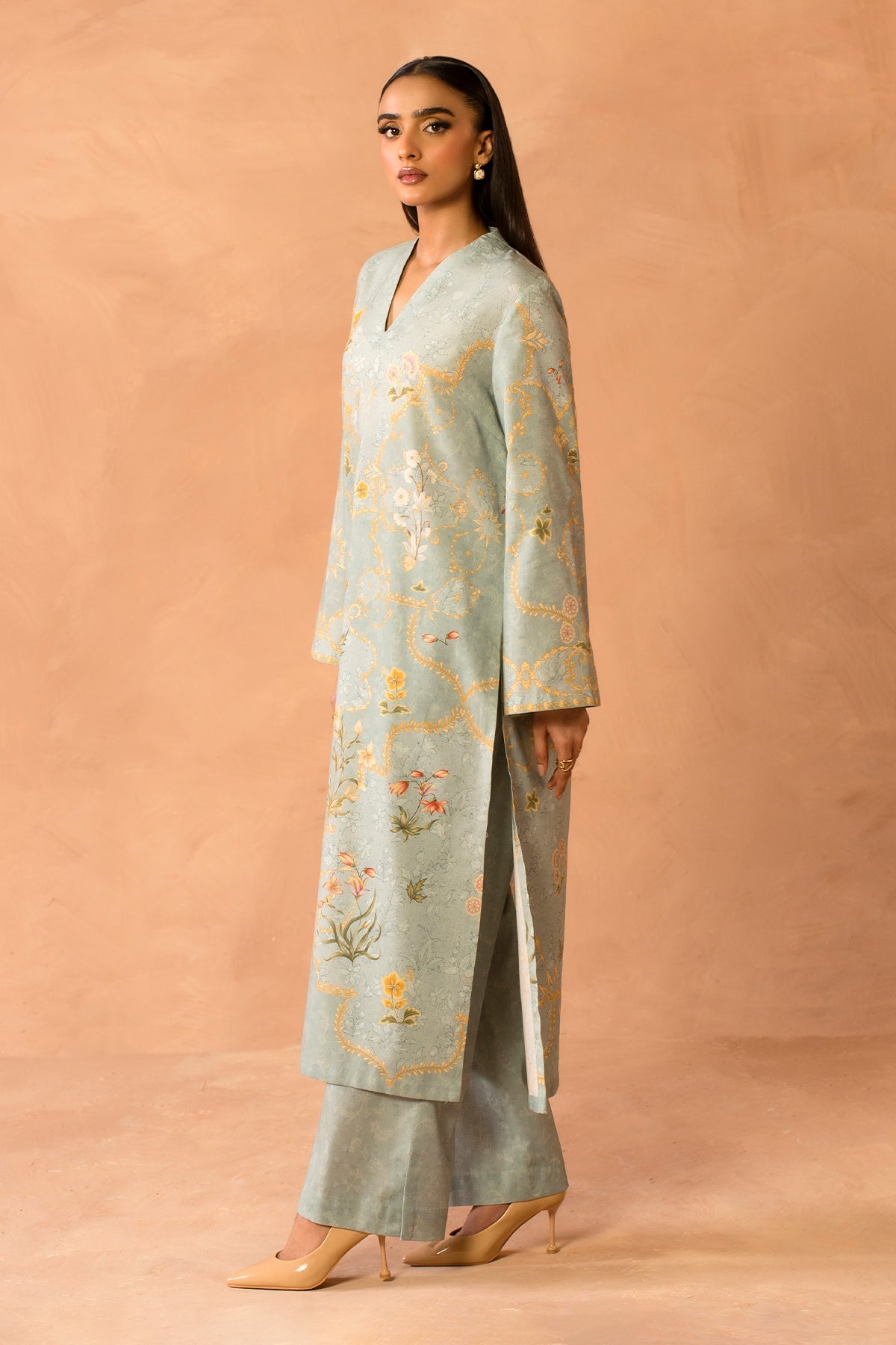 2 Piece - Printed Khaddar Suit - MCP2046-1 - Shop Now at Kayseria