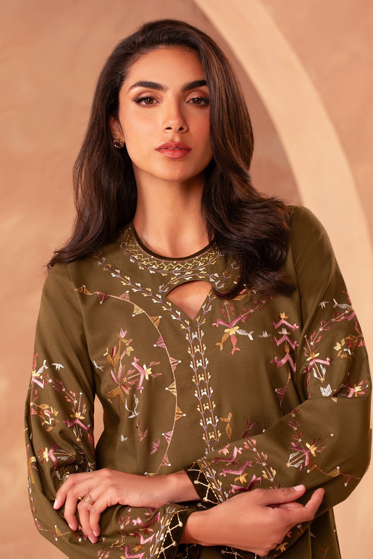KHADDAR  |  EMBROIDERED - Shop Now at Kayseria