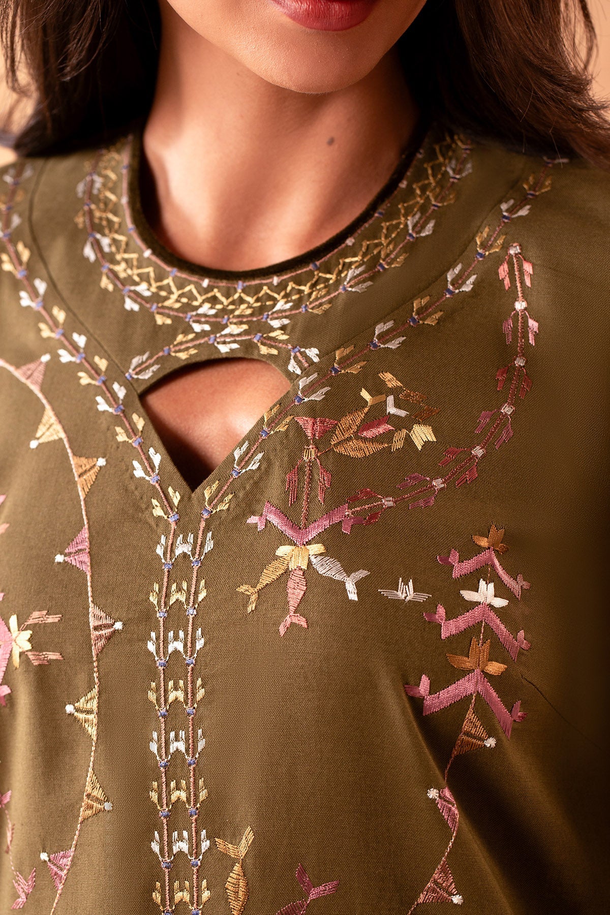 KHADDAR  |  EMBROIDERED - Shop Now at Kayseria