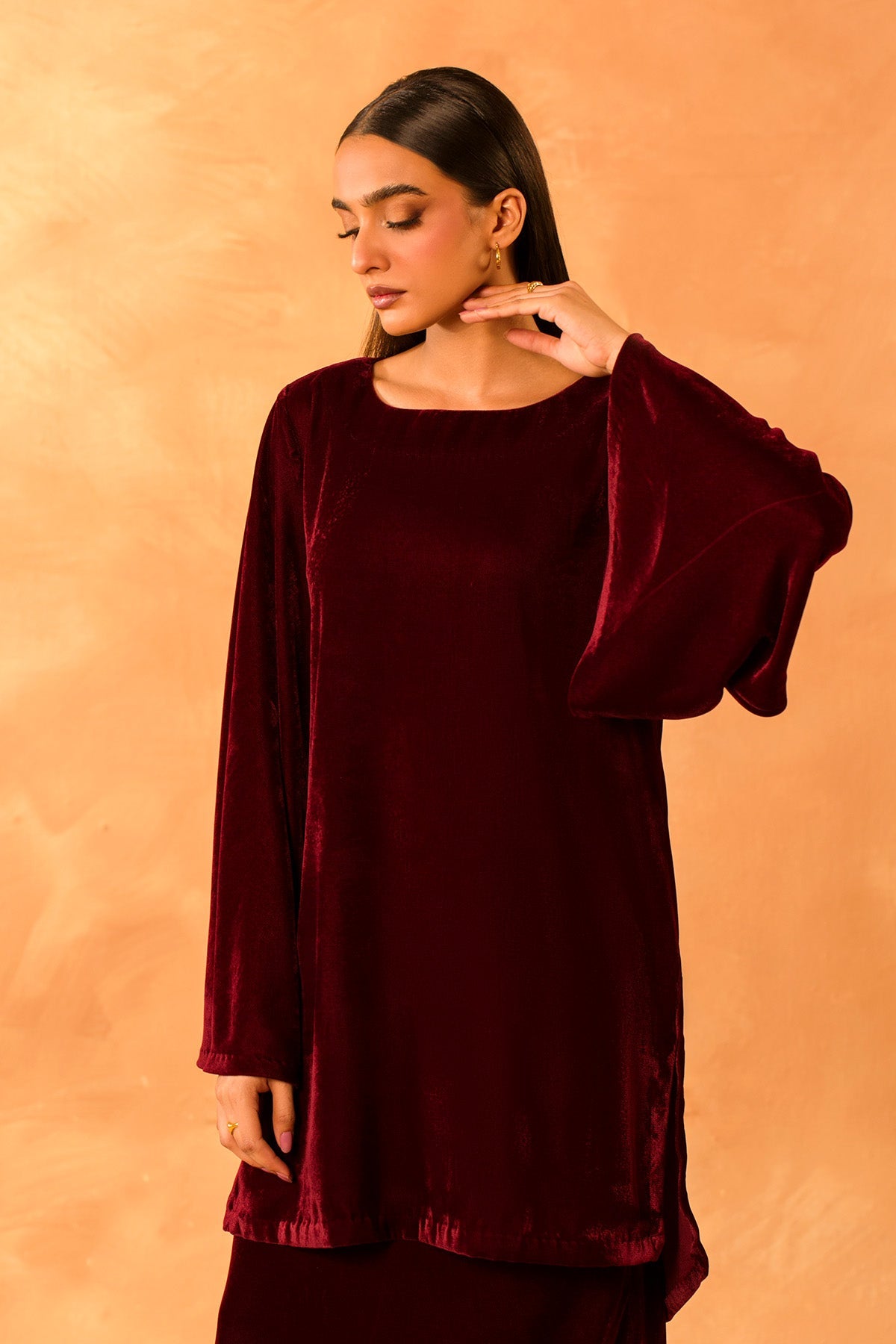 VELVET  |  SOLID - Shop Now at Kayseria