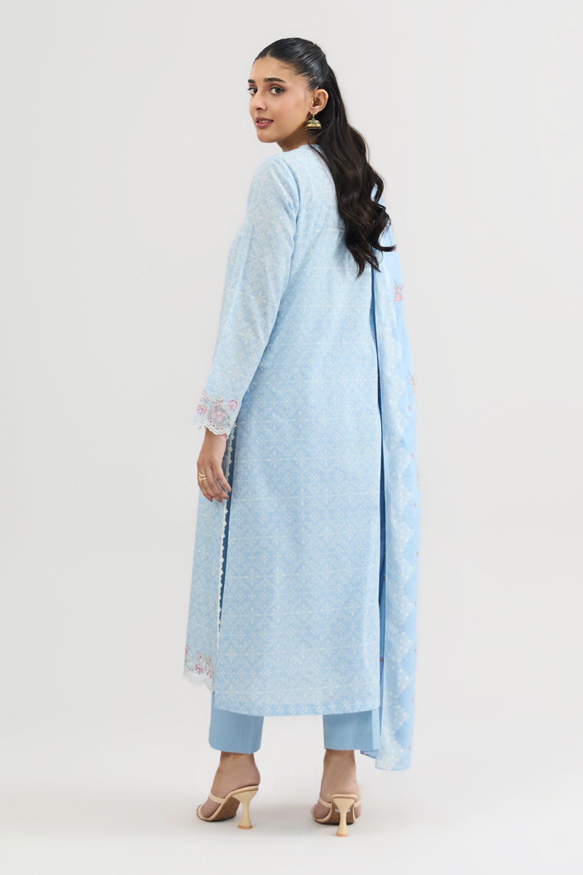 LAWN | EMBROIDERED - Shop Now at Kayseria
