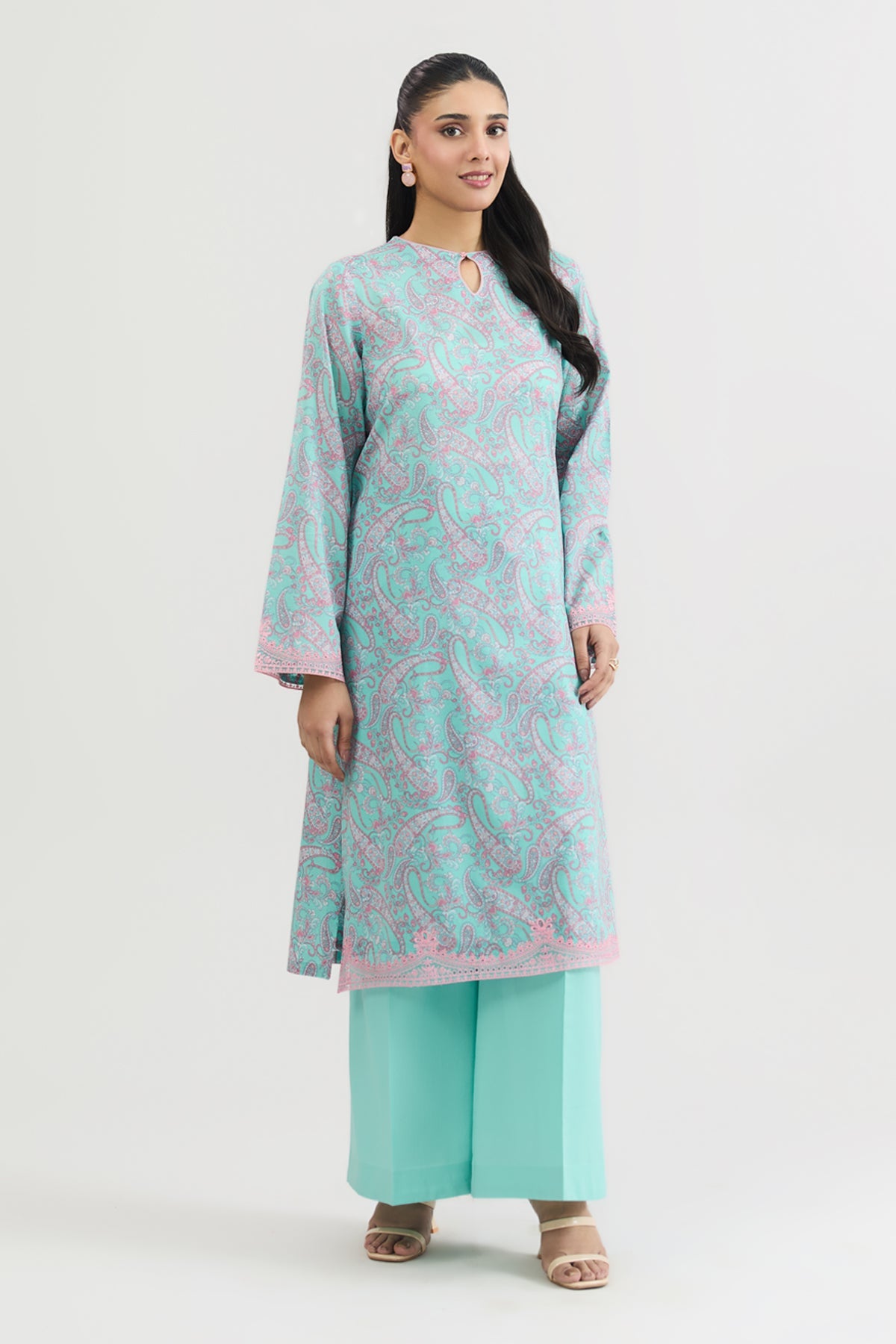 LAWN | EMBROIDERED - Shop Now at Kayseria