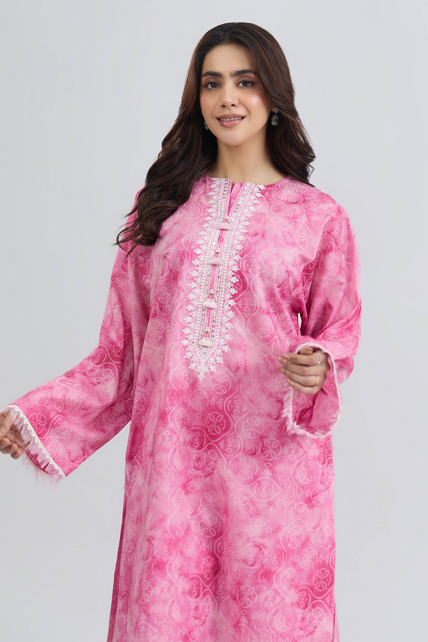 LAWN | EMBROIDERED