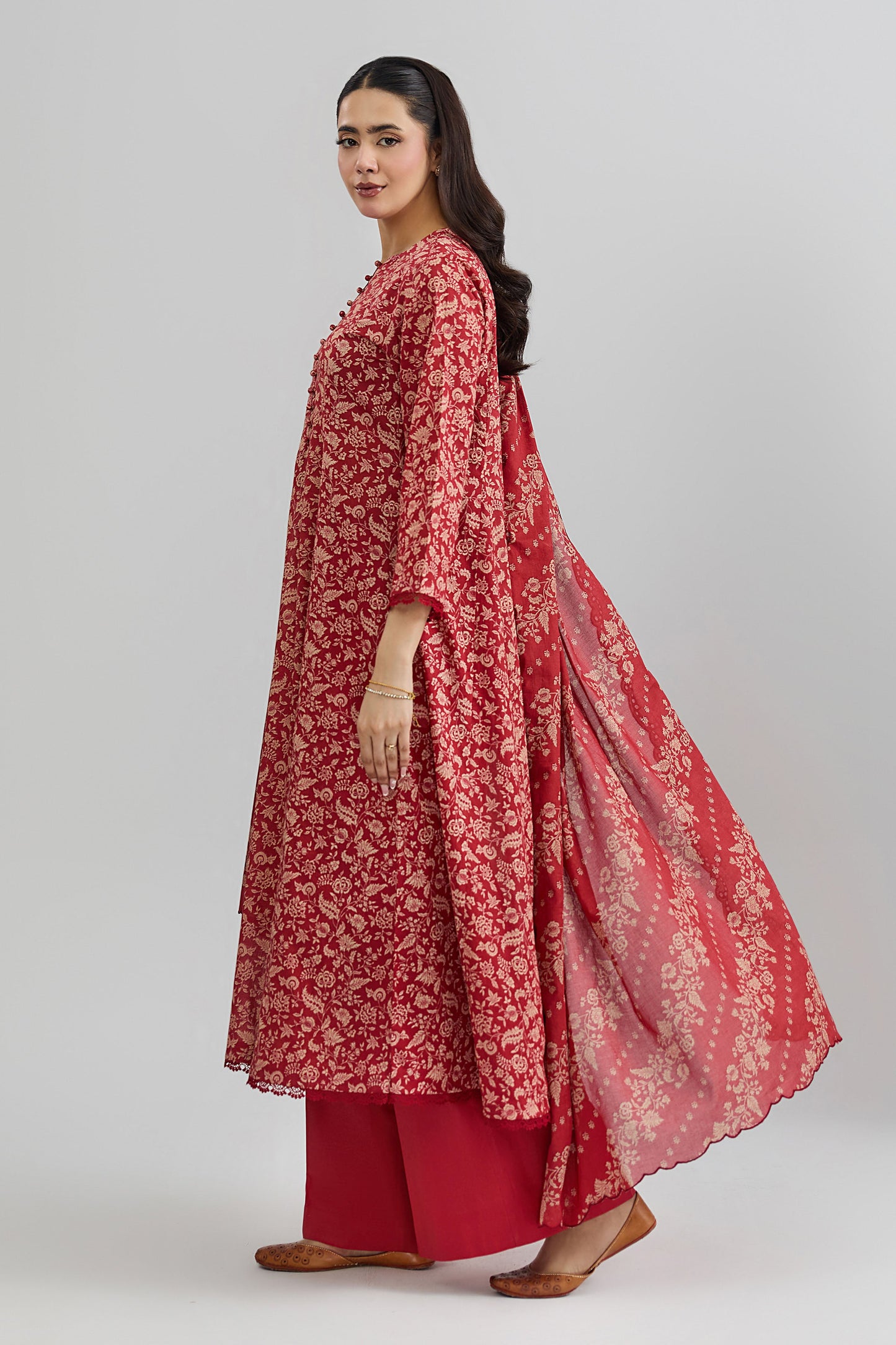 LAWN | EMBROIDERED