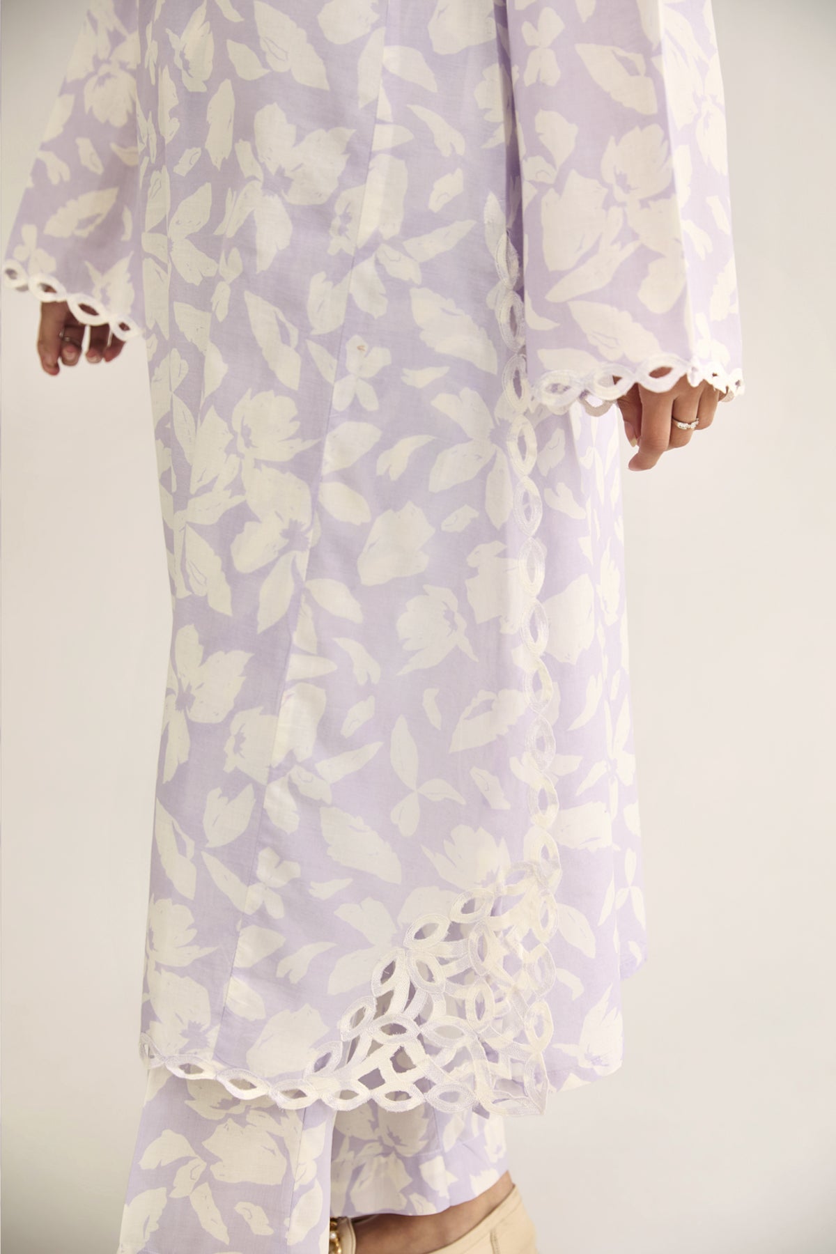 LAWN  |  PRINTED