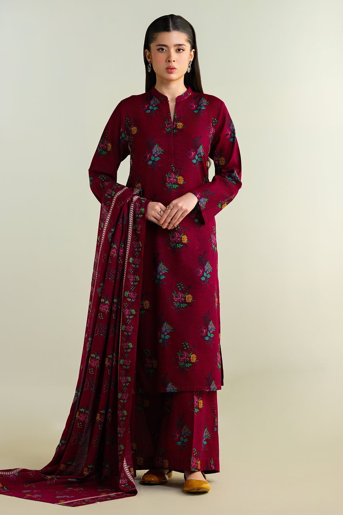 3 Piece - Printed Khaddar Suit - KPW24-P3136-136 - Shop Now at Kayseria