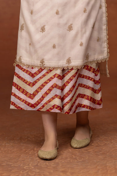 Printed Dhaka Malmal Trousers - MCP-1334-34 - Shop Now at Kayseria